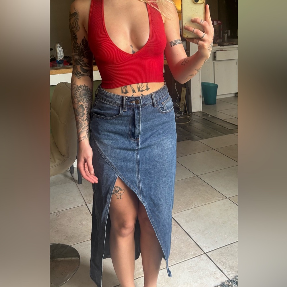 Meghan LA Blue Denim Midi Skirt